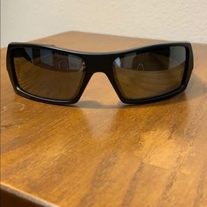 Men’s Oakley Sunglasses